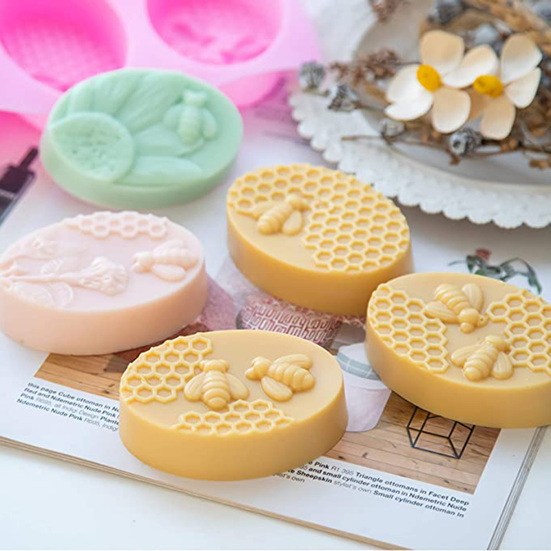 Honeycomb Soap Mold 3D Bumble  - огляд і ціна Bath Bomb Mold