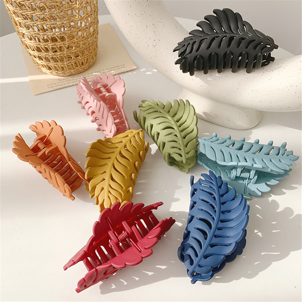 Solid Color Claw Clip Large Ba - огляд і ціна Hair Spa Wellness